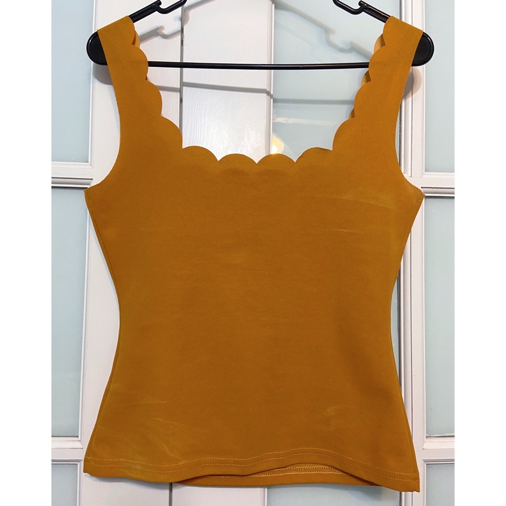 🌸3 for $15🌸 NWOT Mustard Tank